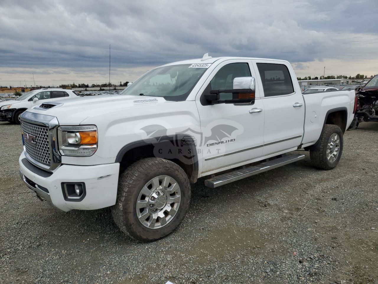 GMC C/K Series K2500 DENALI 6.6L  8 2017