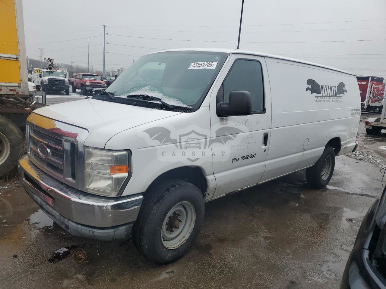 Ford Econoline E350 SUPER DUTY VAN 5.4L  8 2013