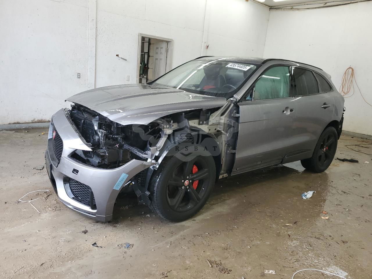 Jaguar F-Pace CHECKERED FLAG 2.0L  4 2020