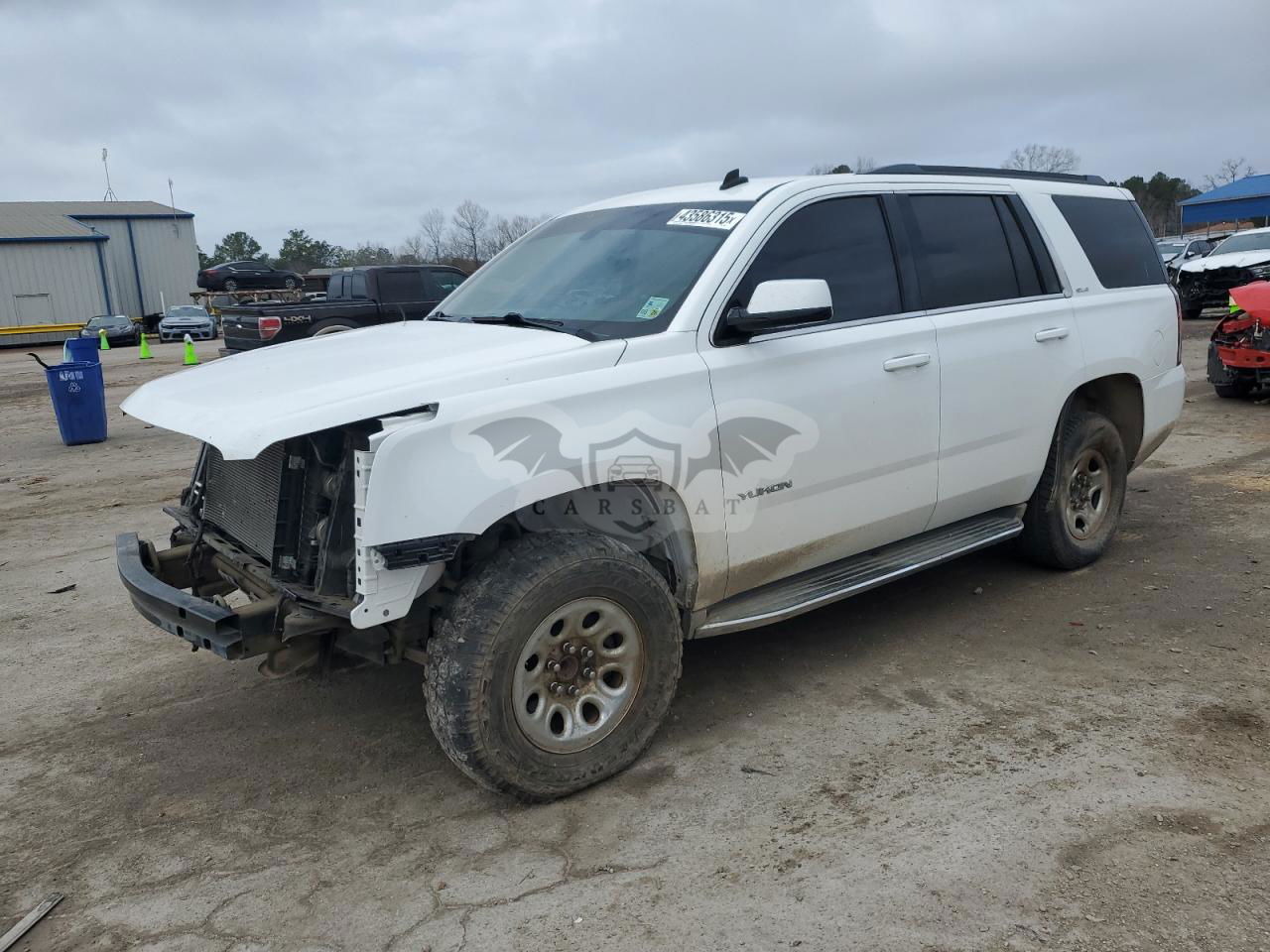GMC Yukon SLE 5.3L  8 2015
