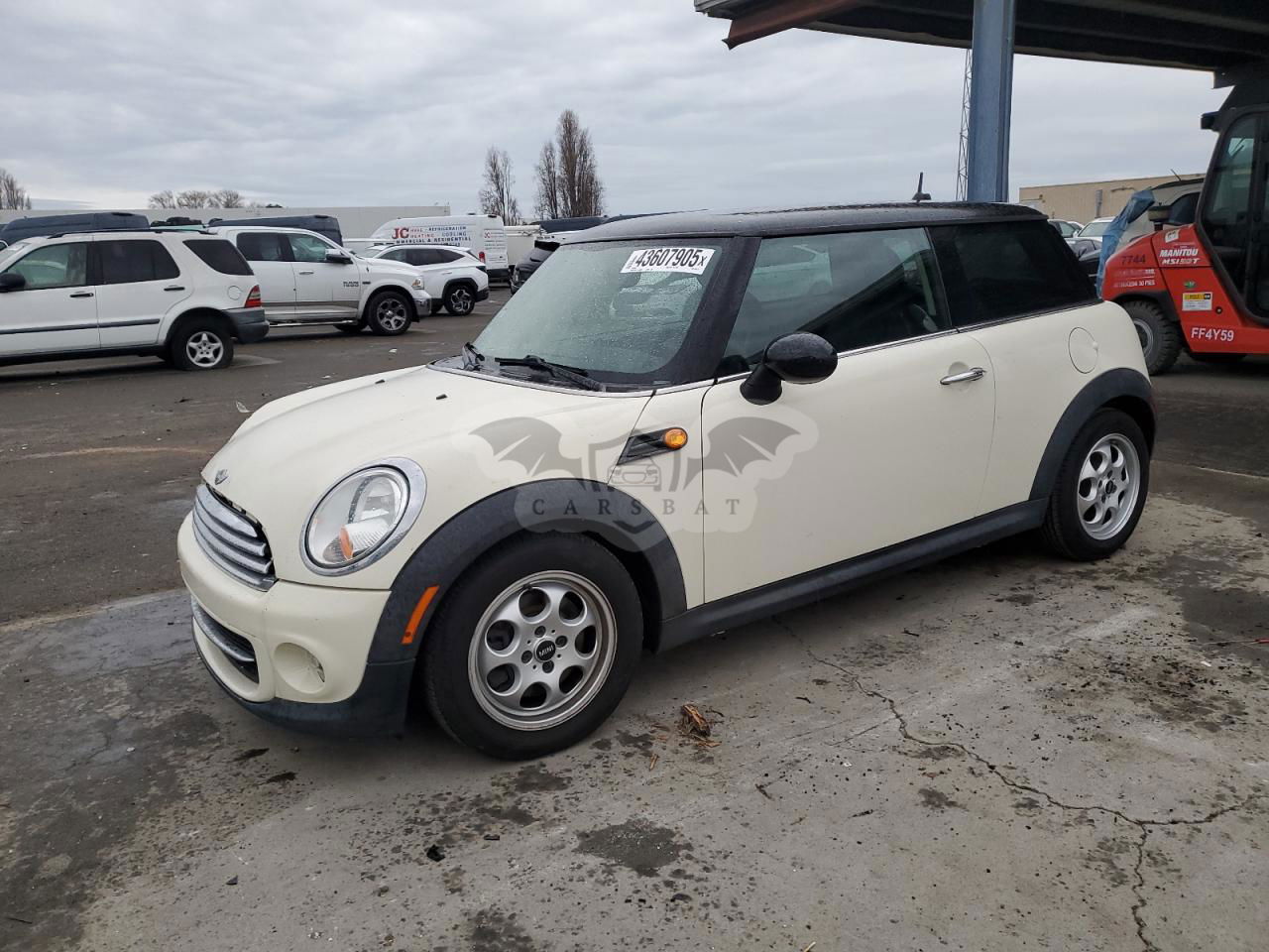 Mini Cooper 1.6L  4 2012