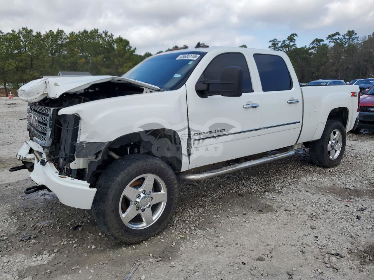 GMC Sierra K2500 DENALI 6.6L  8 2011