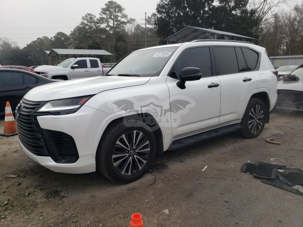 Lexus LX 600 BASE 3.5L  6 2023