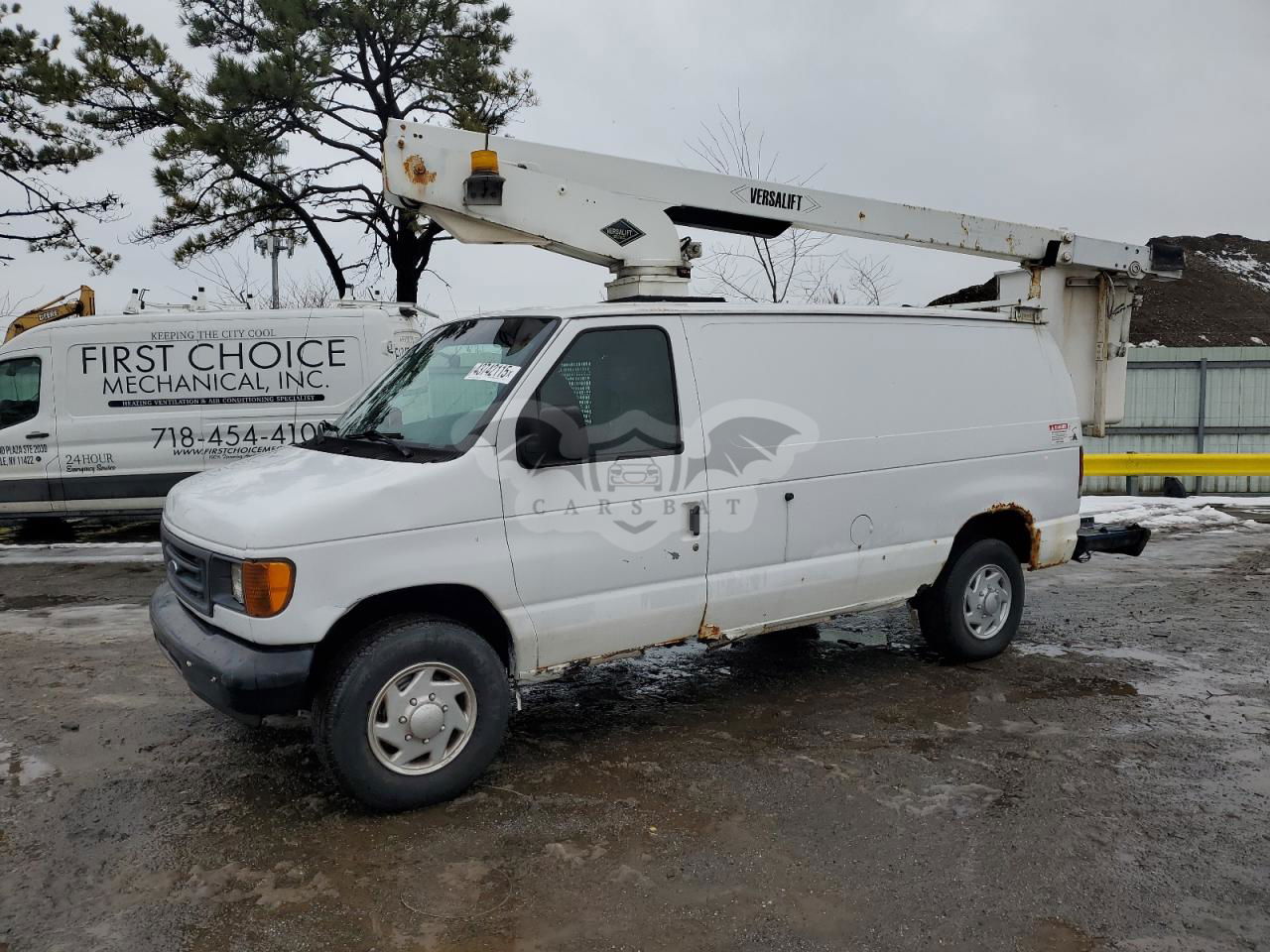Ford Econoline E350 SUPER DUTY VAN 5.4L  8 2006