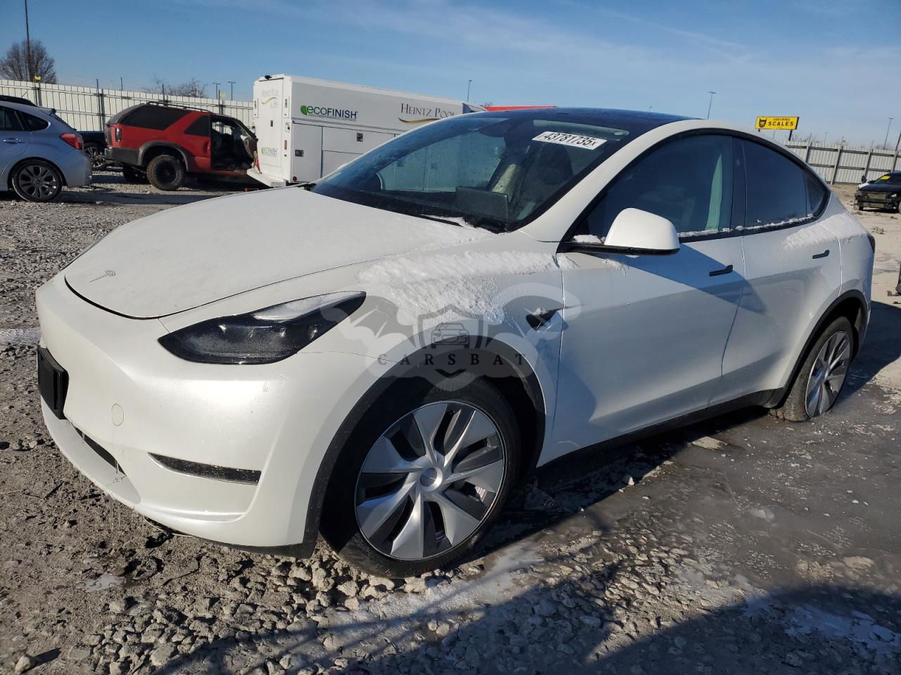 Tesla Model Y 2024