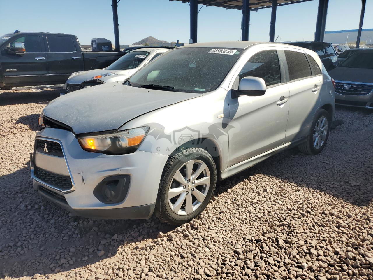 Mitsubishi Outlander ES 2.0L  4 2013