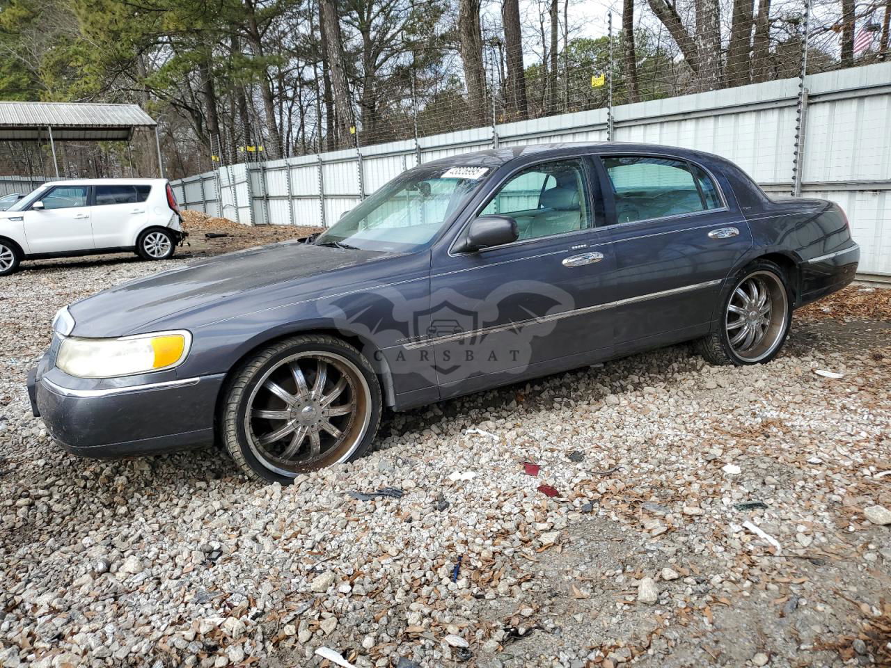Lincoln Town Car SIGNATURE 4.6L  8 2001