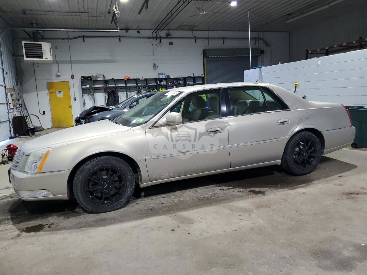 Cadillac DTS 4.6L  8 2008