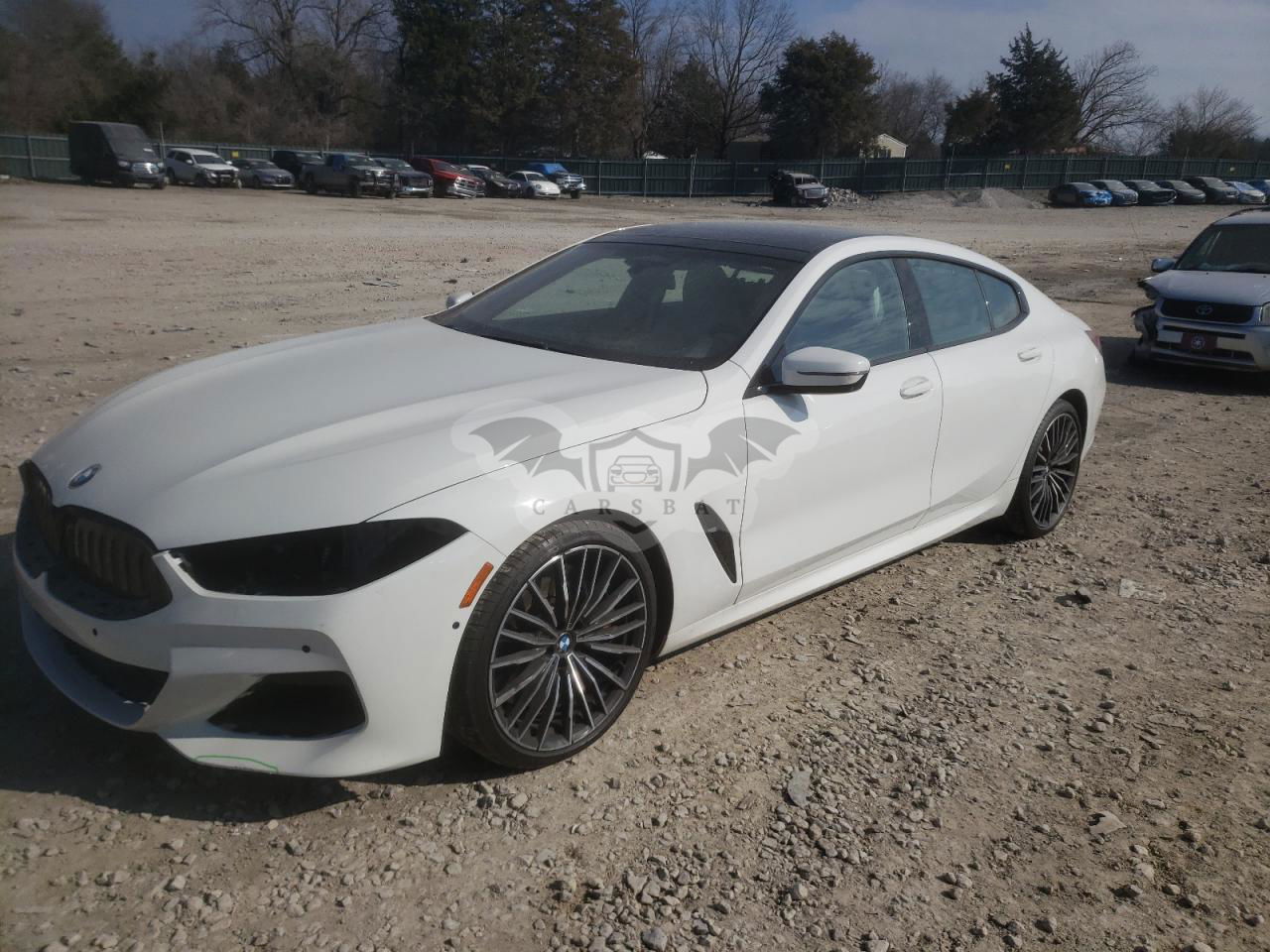 BMW M8 4.4L  8 2022