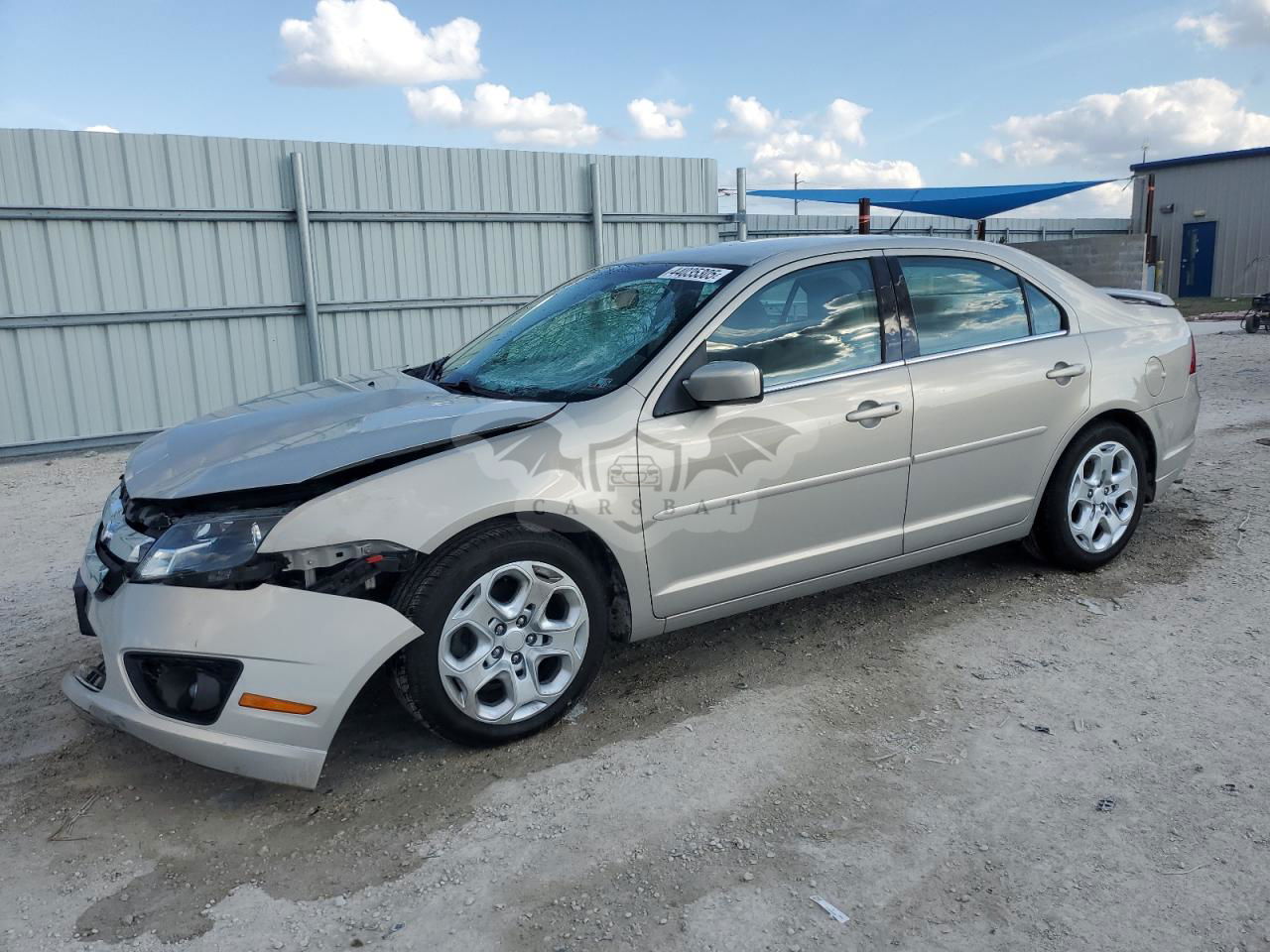 Ford Fusion SE 2.5L  4 2010