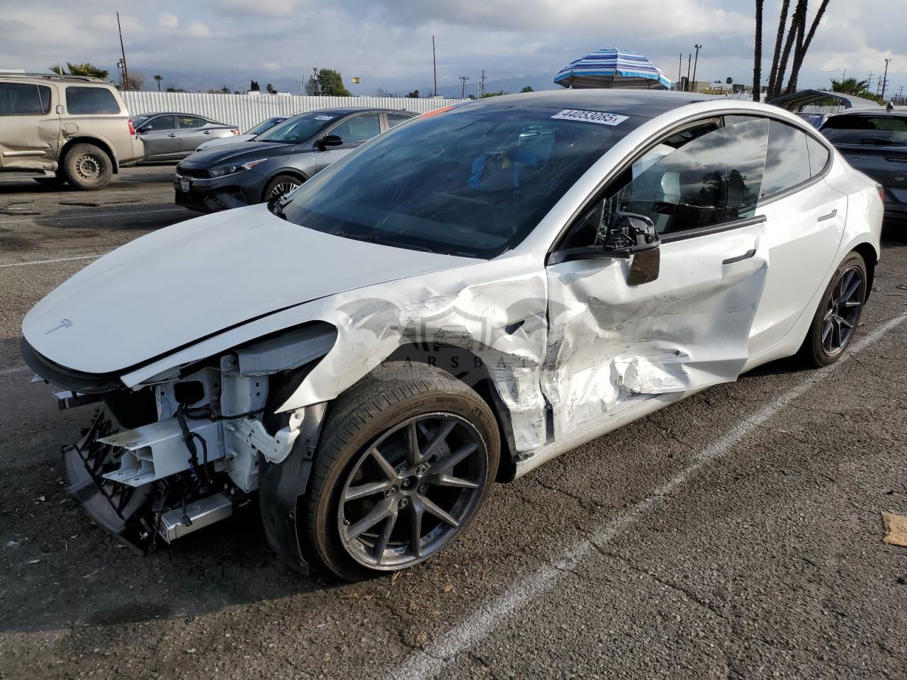 Tesla Model 3 2023