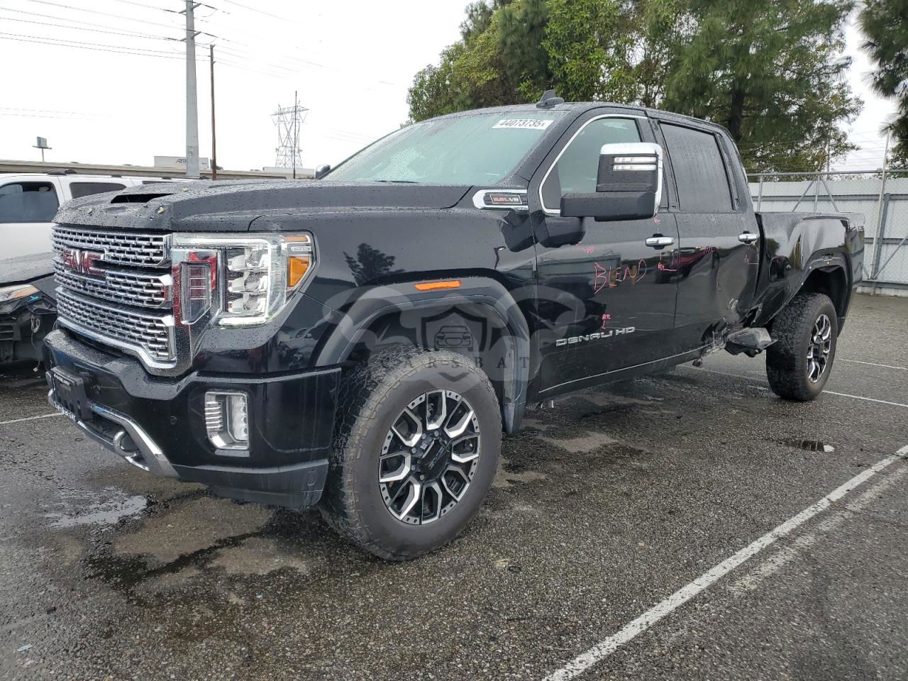 GMC Sierra K2500 DENALI 6.6L  8 2022