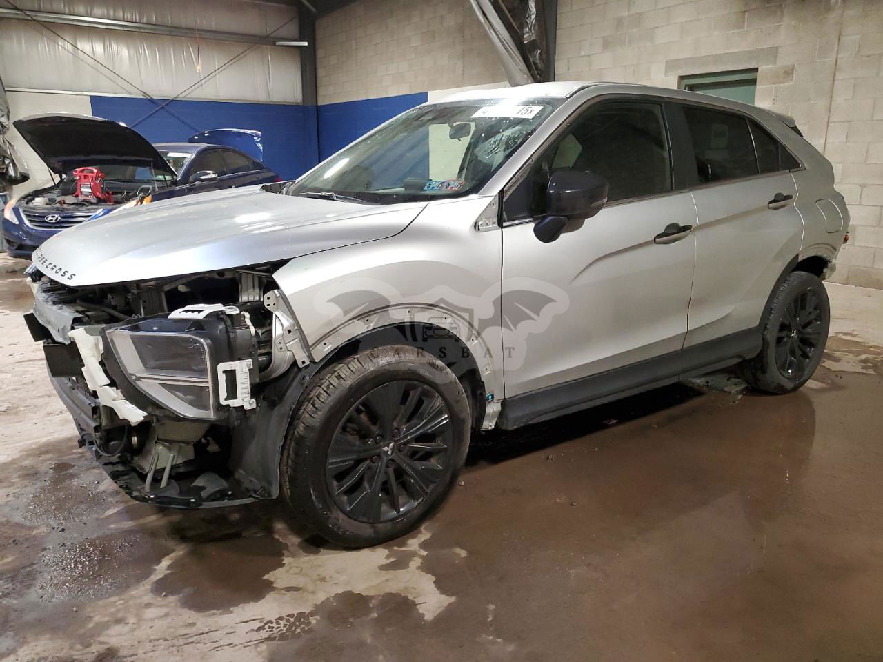 Mitsubishi Eclipse LE 1.5L  4 2022
