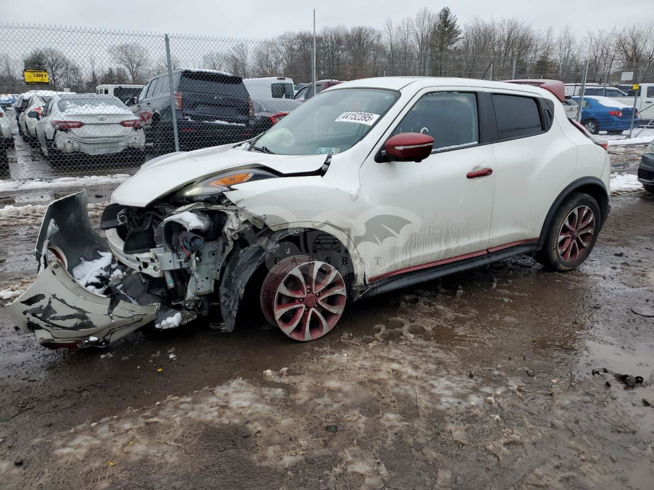 Nissan Juke S 1.6L  4 2015