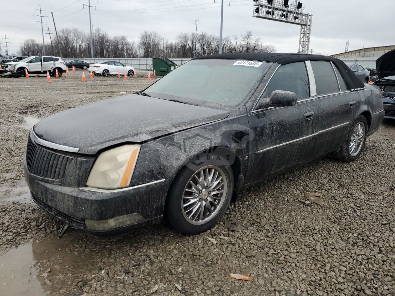 Cadillac DTS 4.6L  8 2011