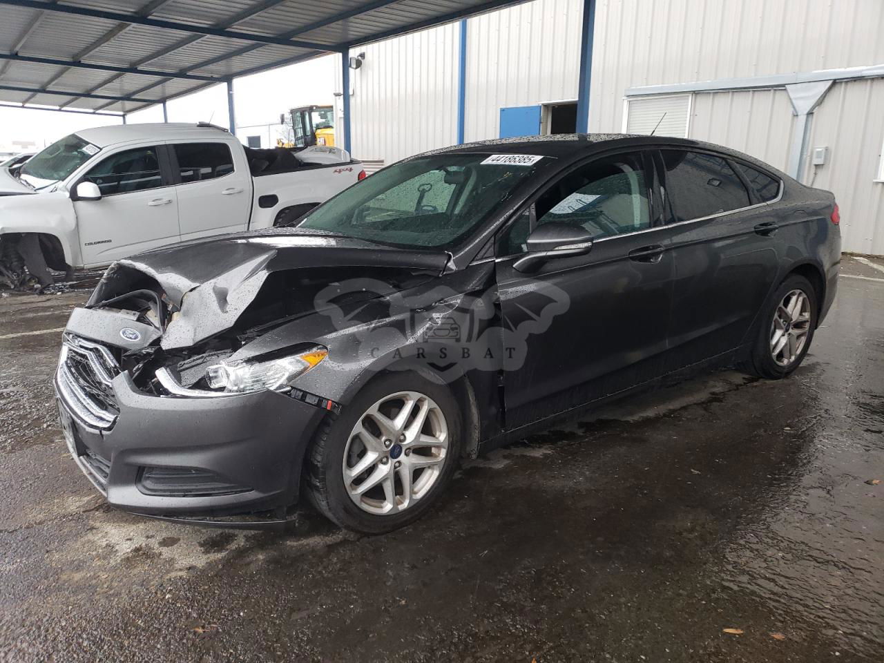 Ford Fusion SE 2.5L  4 2015