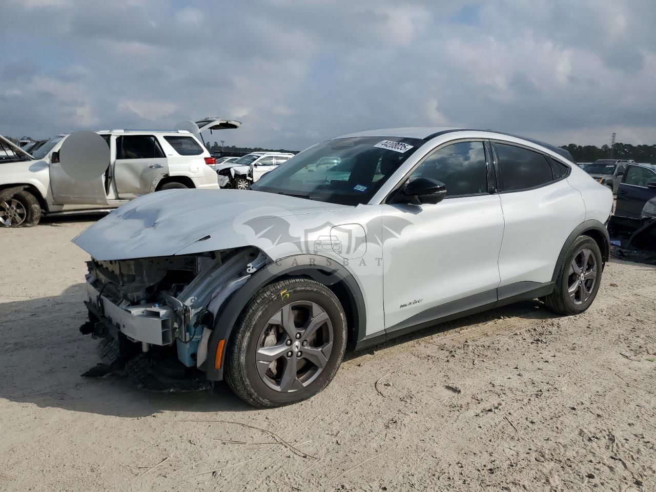 Ford Mustang Mach-E SELECT 2023