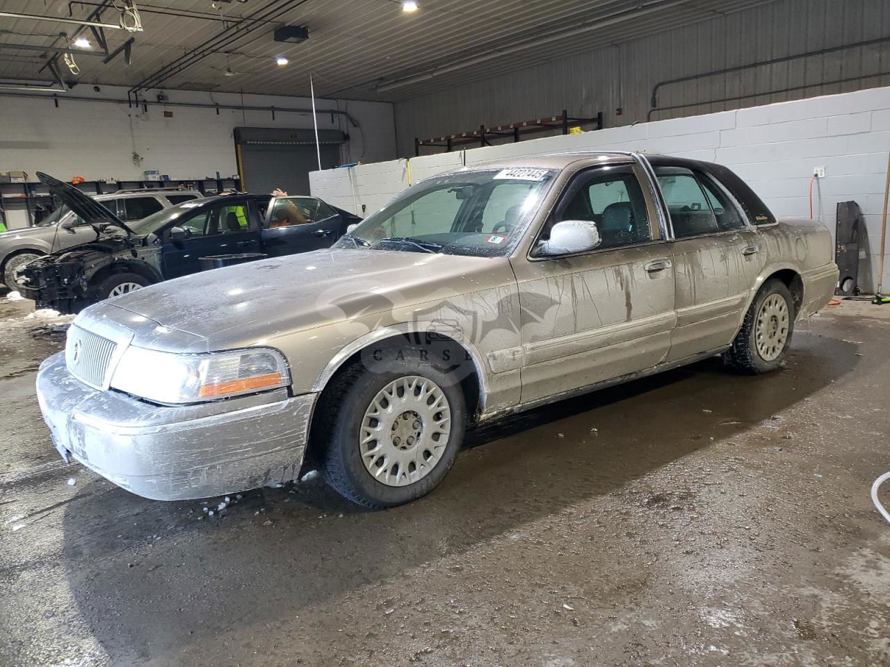 Mercury Grand Marquis GS 4.6L  8 2003