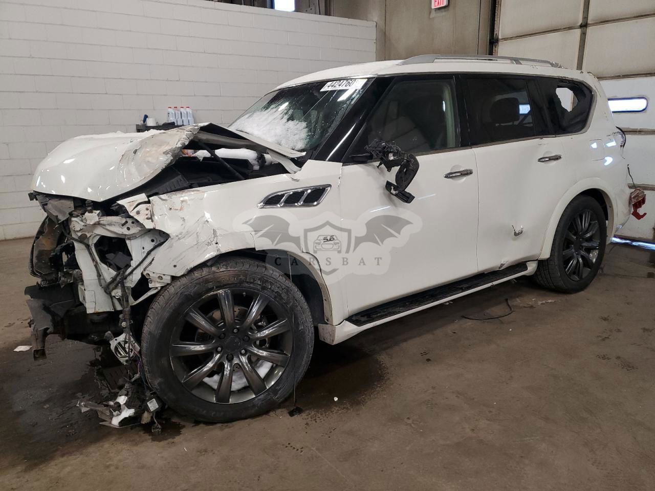Infiniti QX80 5.6L  8 2014