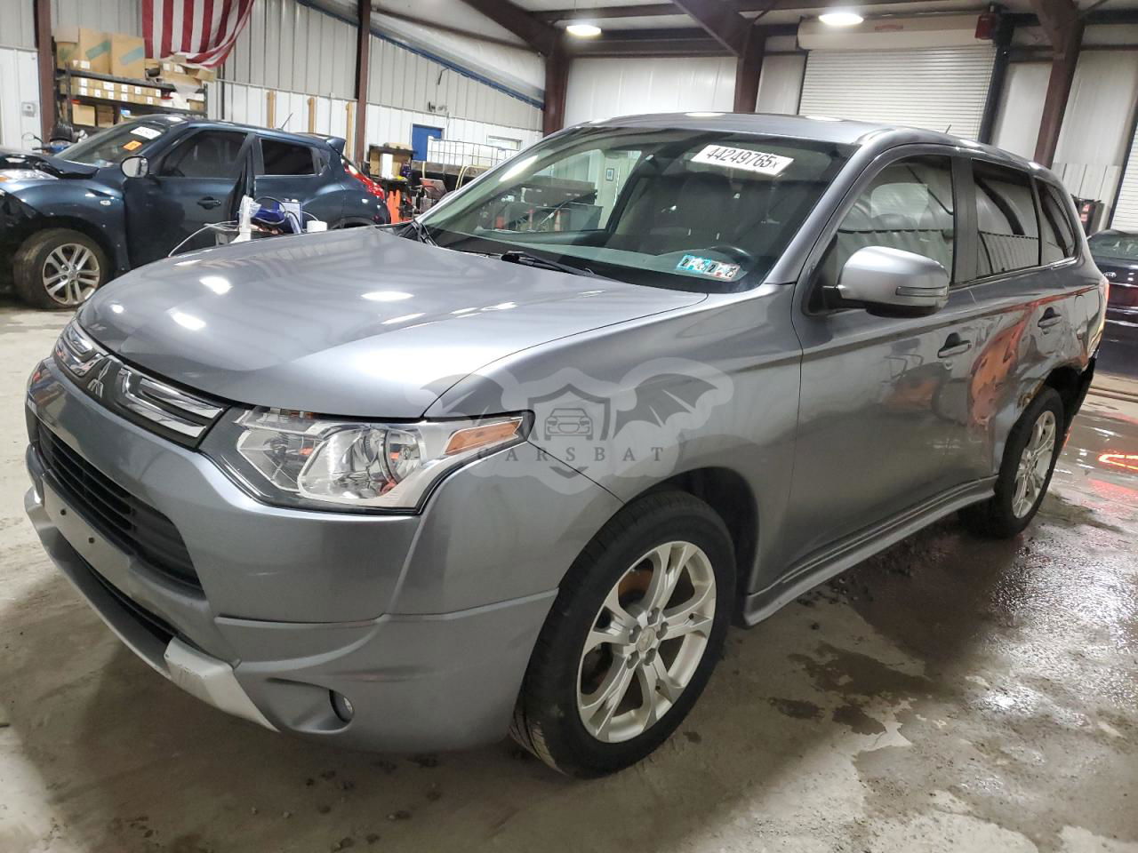 Mitsubishi Outlander SE 2.4L  4 2014