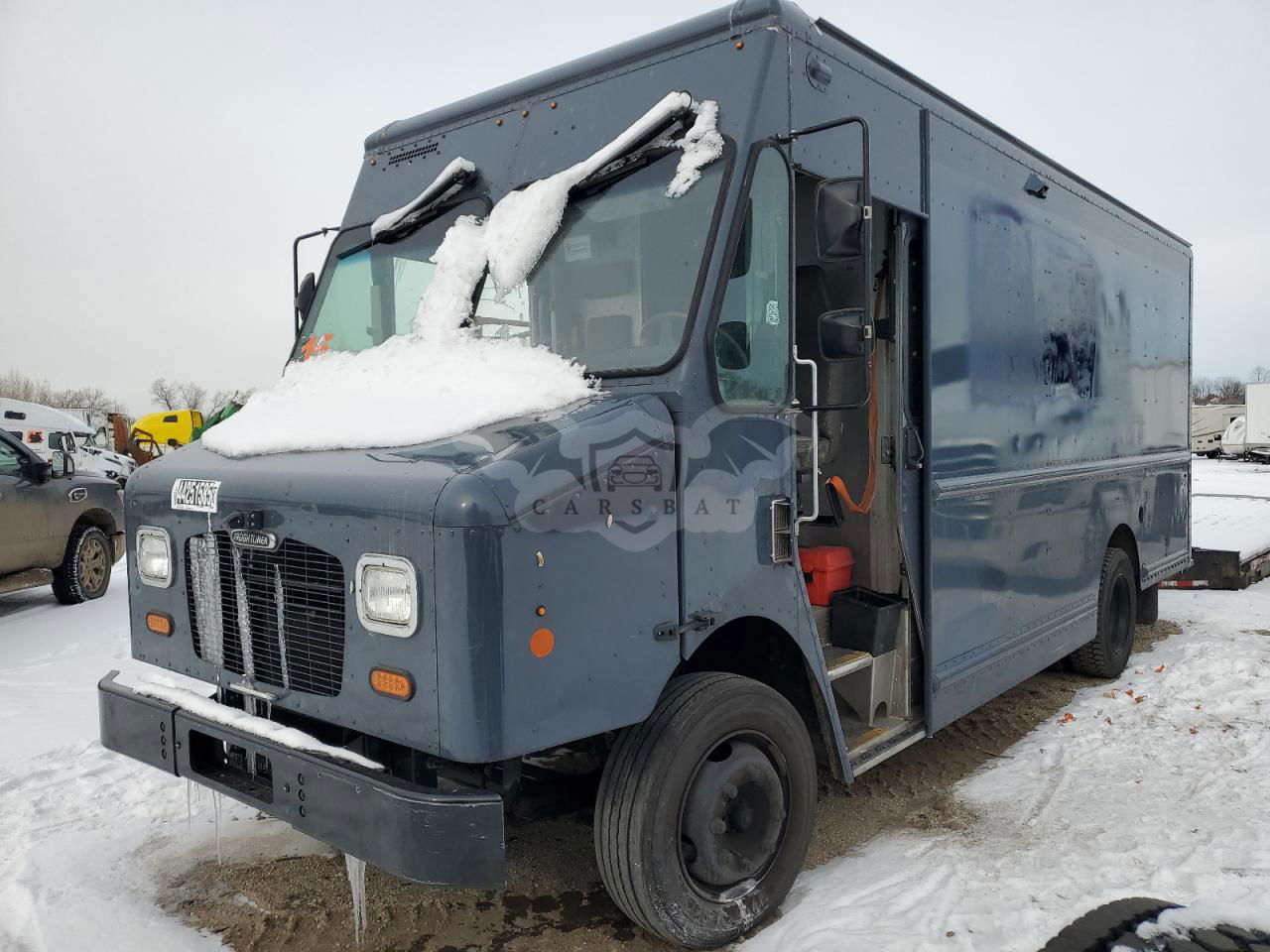 Freightliner Business Class M2 M LINE WALK-IN VAN 6.0L  8 2020