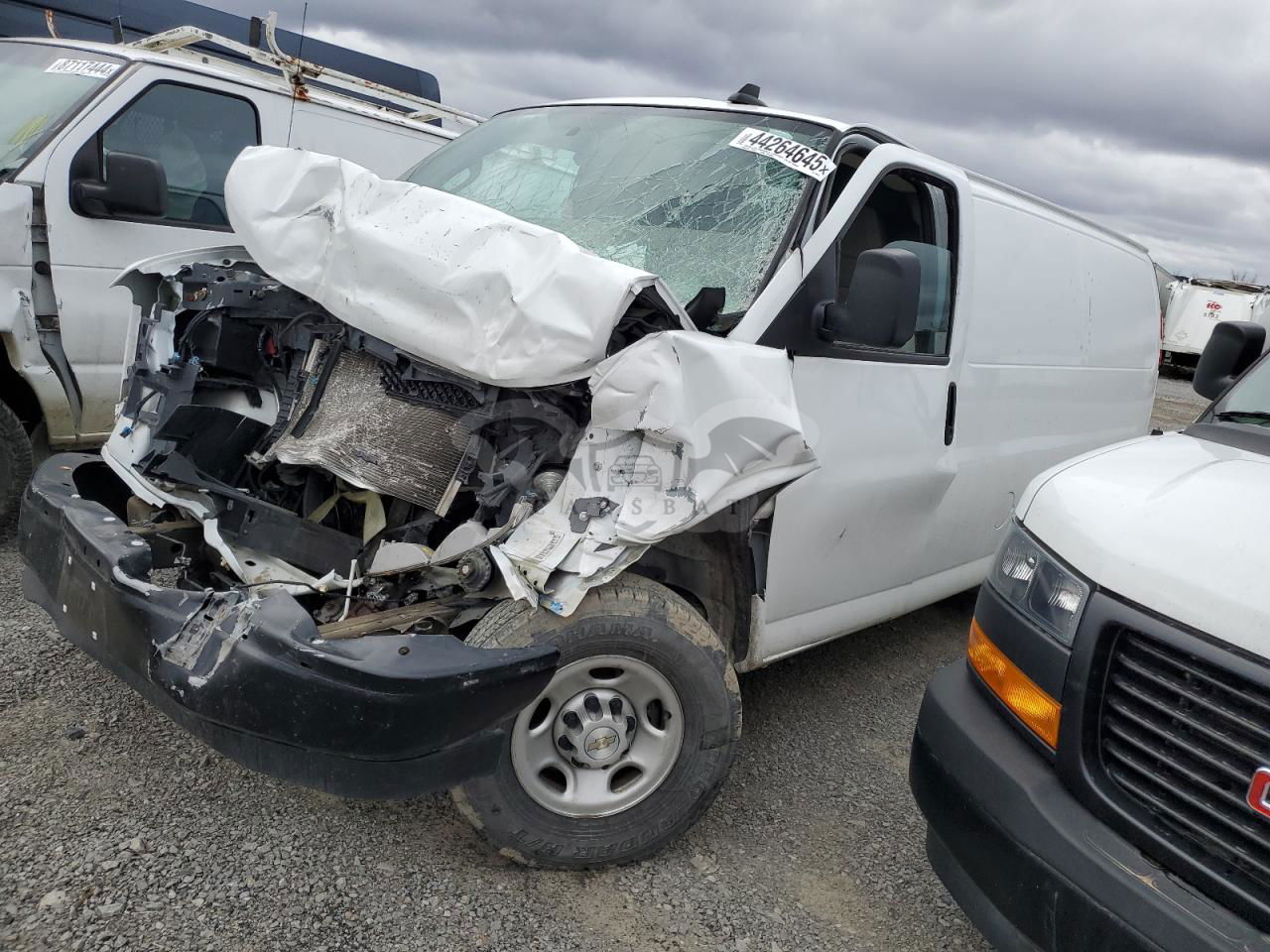 Chevrolet Express 4.3L  6 2023