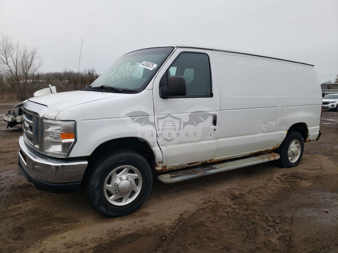 Ford Econoline E250 VAN 4.6L  8 2013