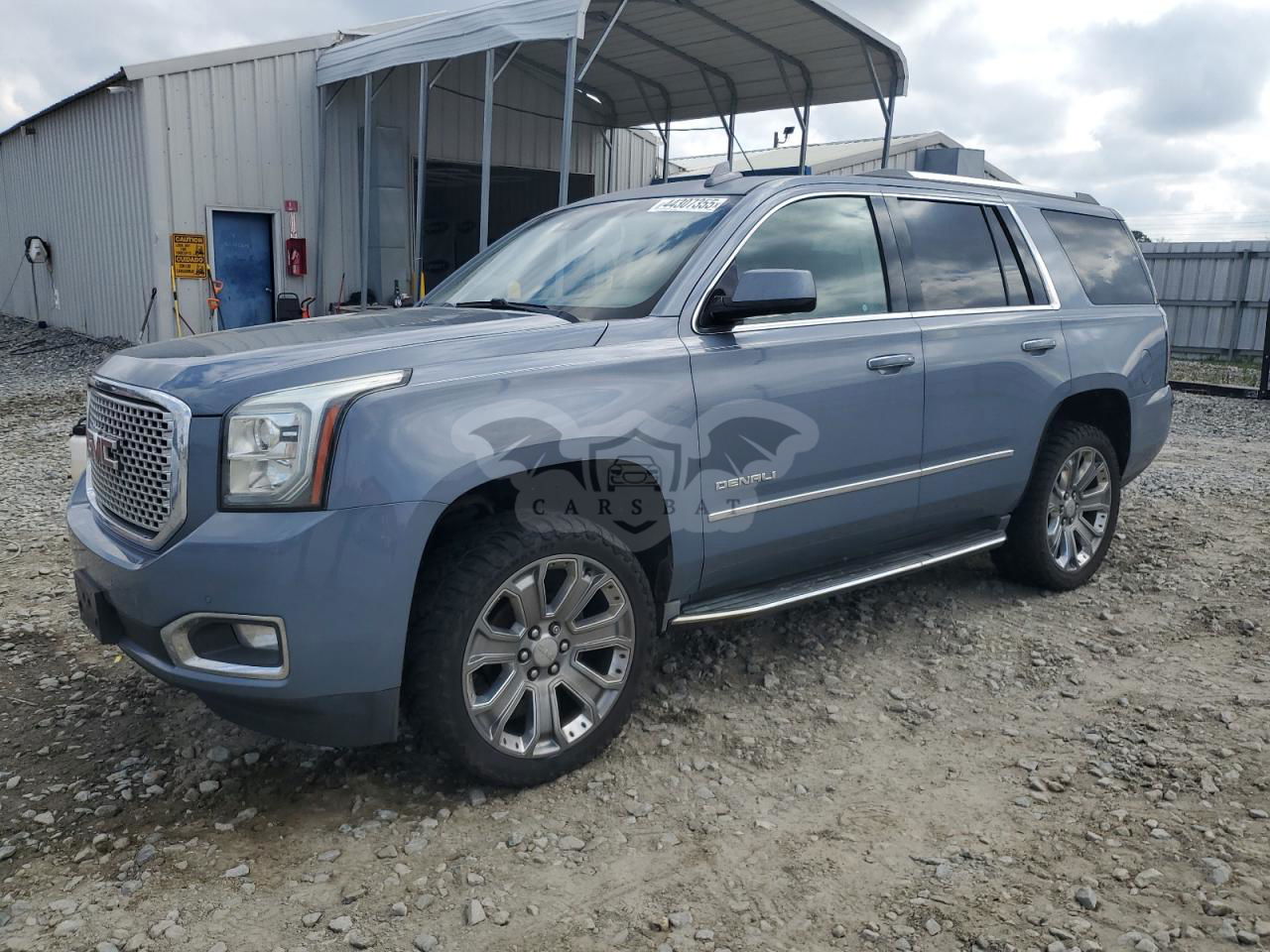 GMC Yukon DENALI 6.2L  8 2015