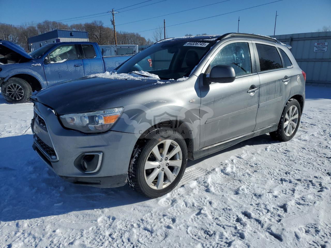 Mitsubishi Outlander SE 2.0L  4 2014