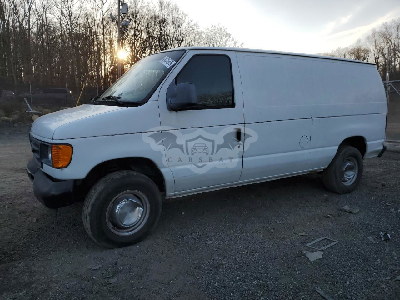 Ford Econoline E350 SUPER DUTY VAN 5.4L  8 2006