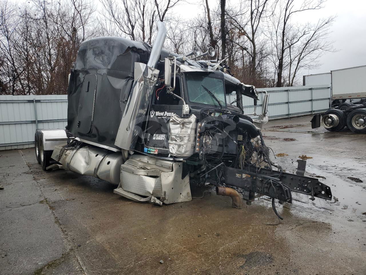 Peterbilt 389/520 15.0L  6 2016