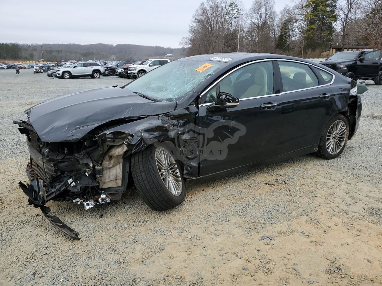 Ford Fusion SE 2.0L  4 2015