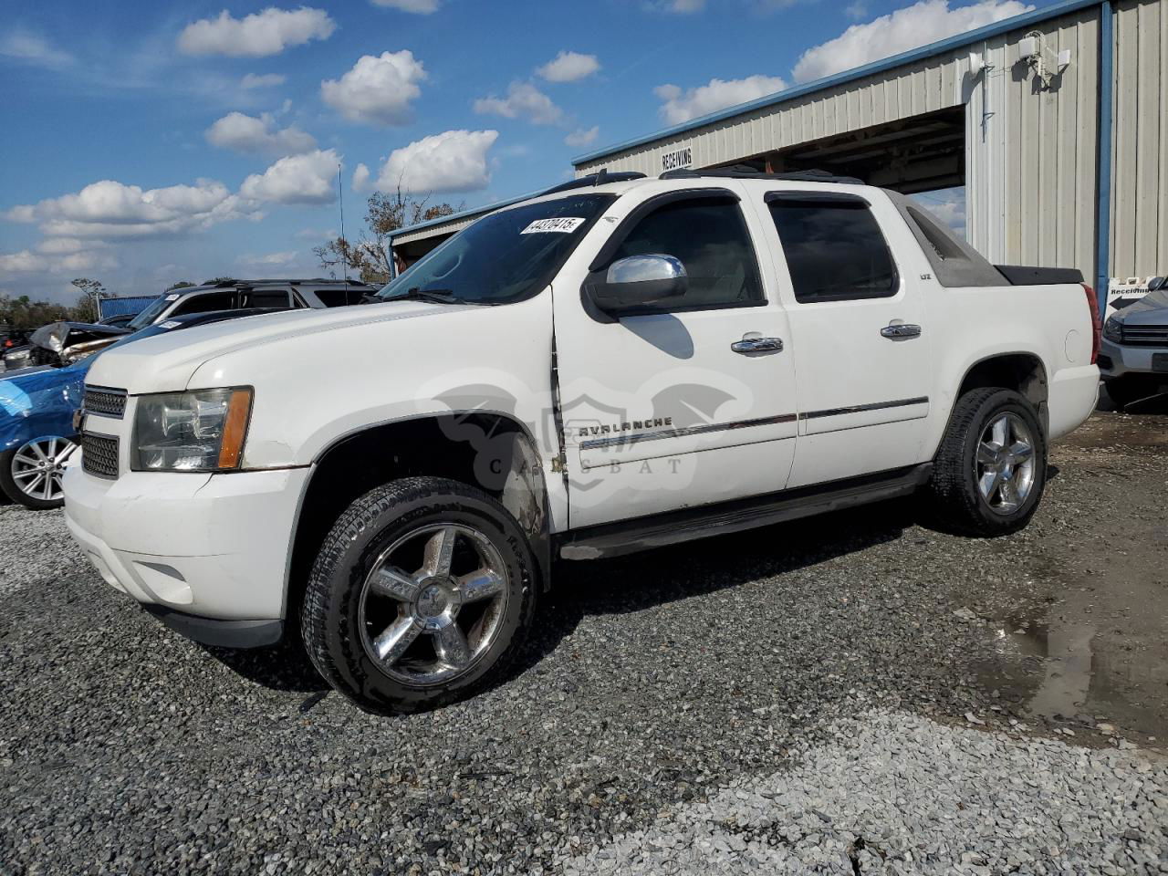 Chevrolet Avalanche LTZ 5.3L  8 2011