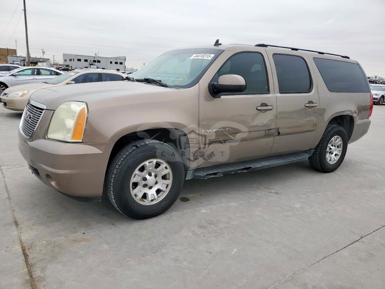 GMC Yukon C1500 5.3L  8 2007