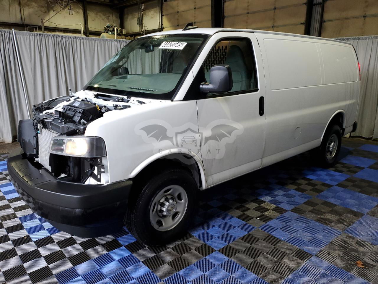 Chevrolet Express 4.3L  6 2024