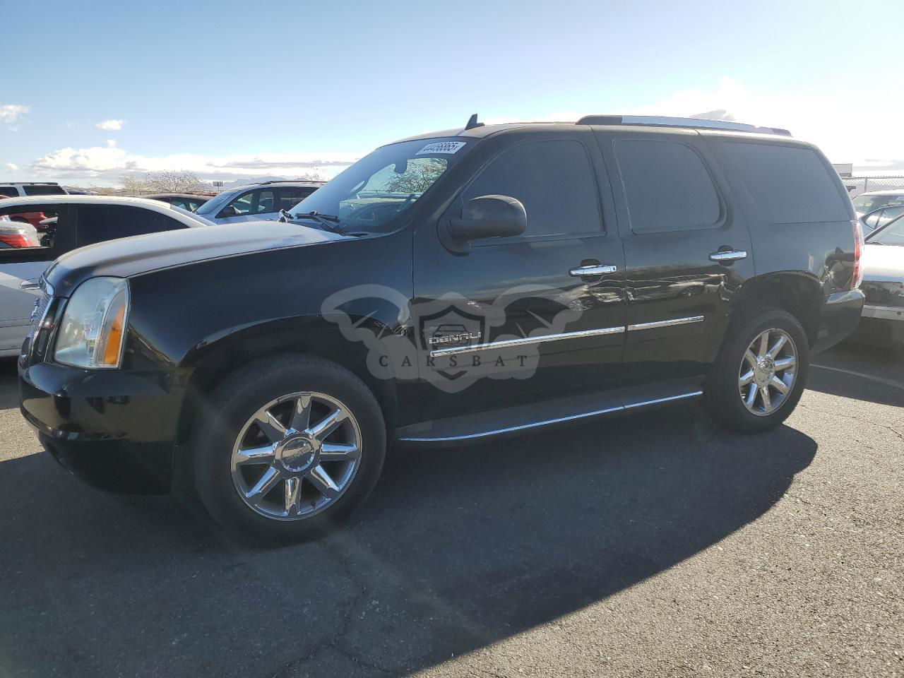 GMC Yukon DENALI 6.2L  8 2014