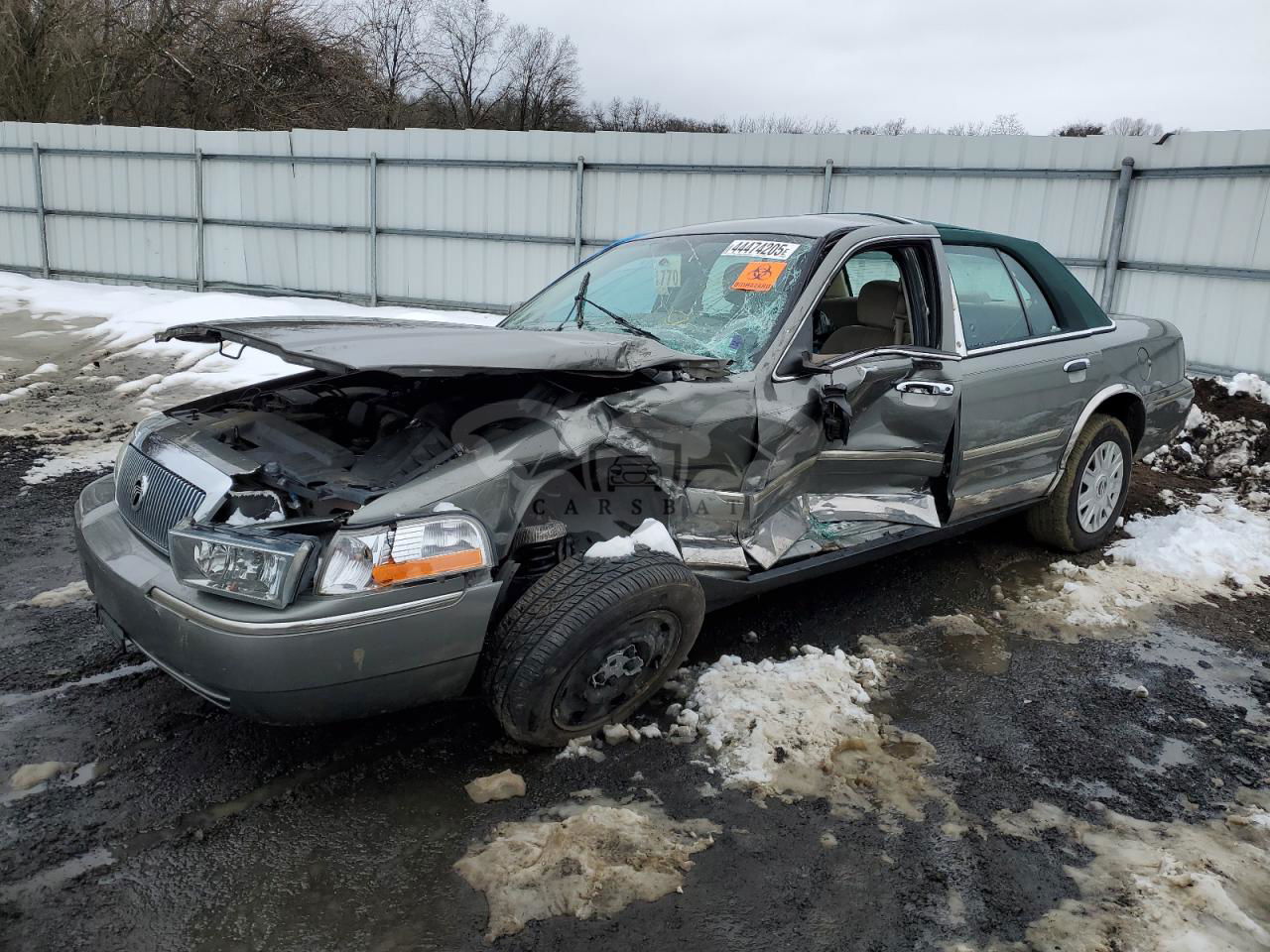 Mercury Grand Marquis GS 4.6L  8 2004