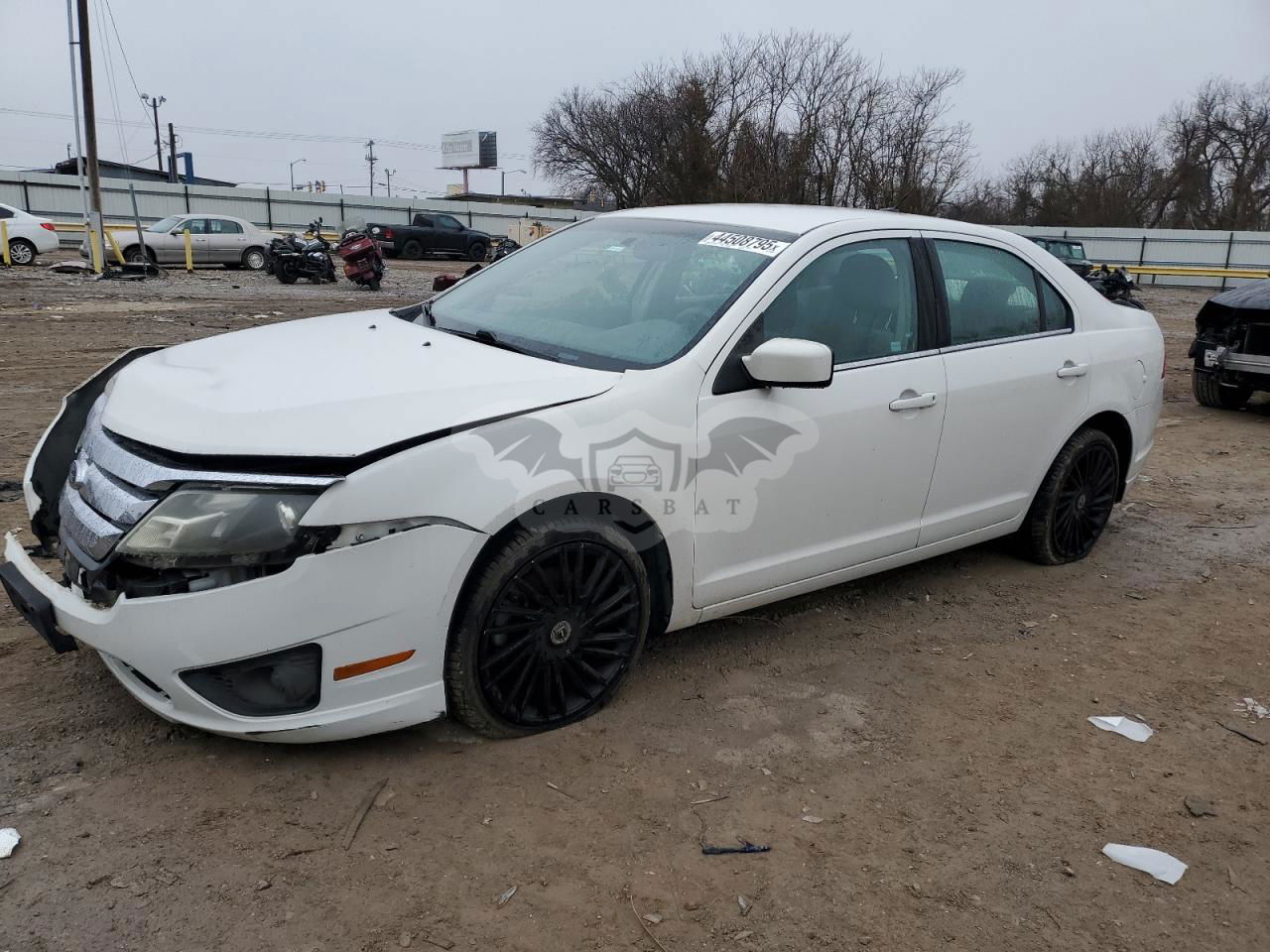 Ford Fusion SE 2.5L  4 2010