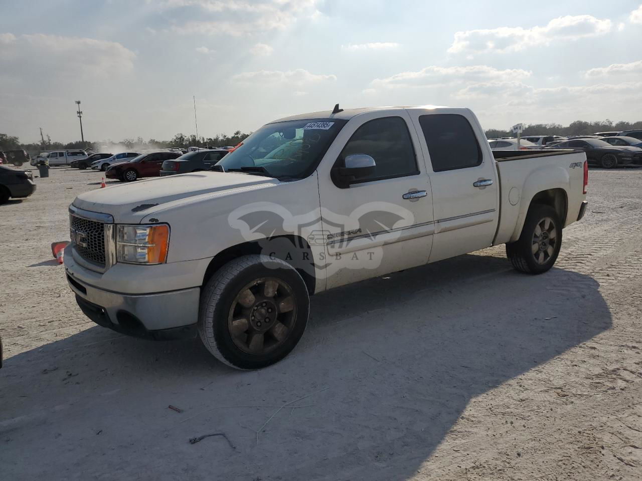 GMC Sierra K1500 SLE 5.3L  8 2011