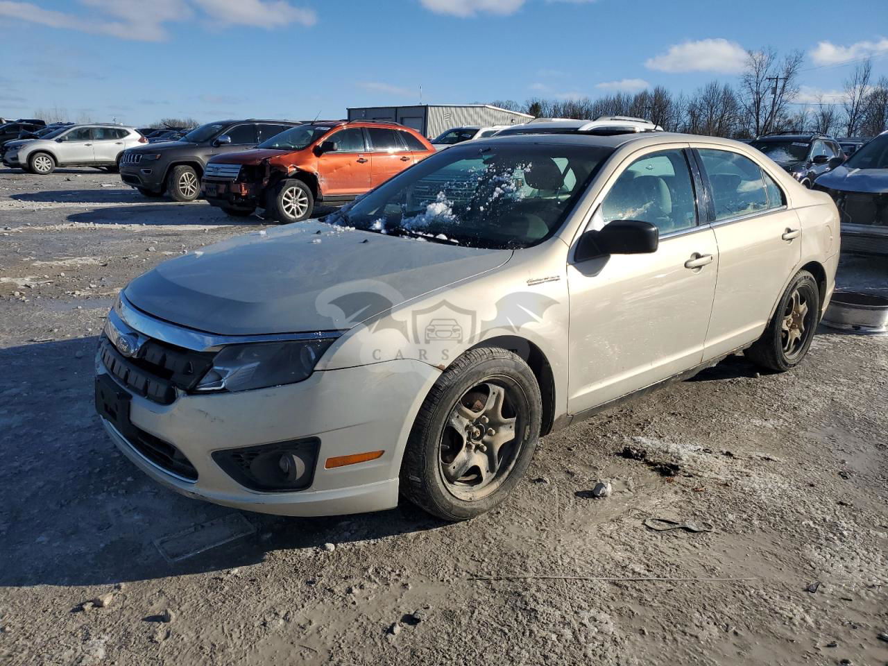 Ford Fusion SE 2.5L  4 2010