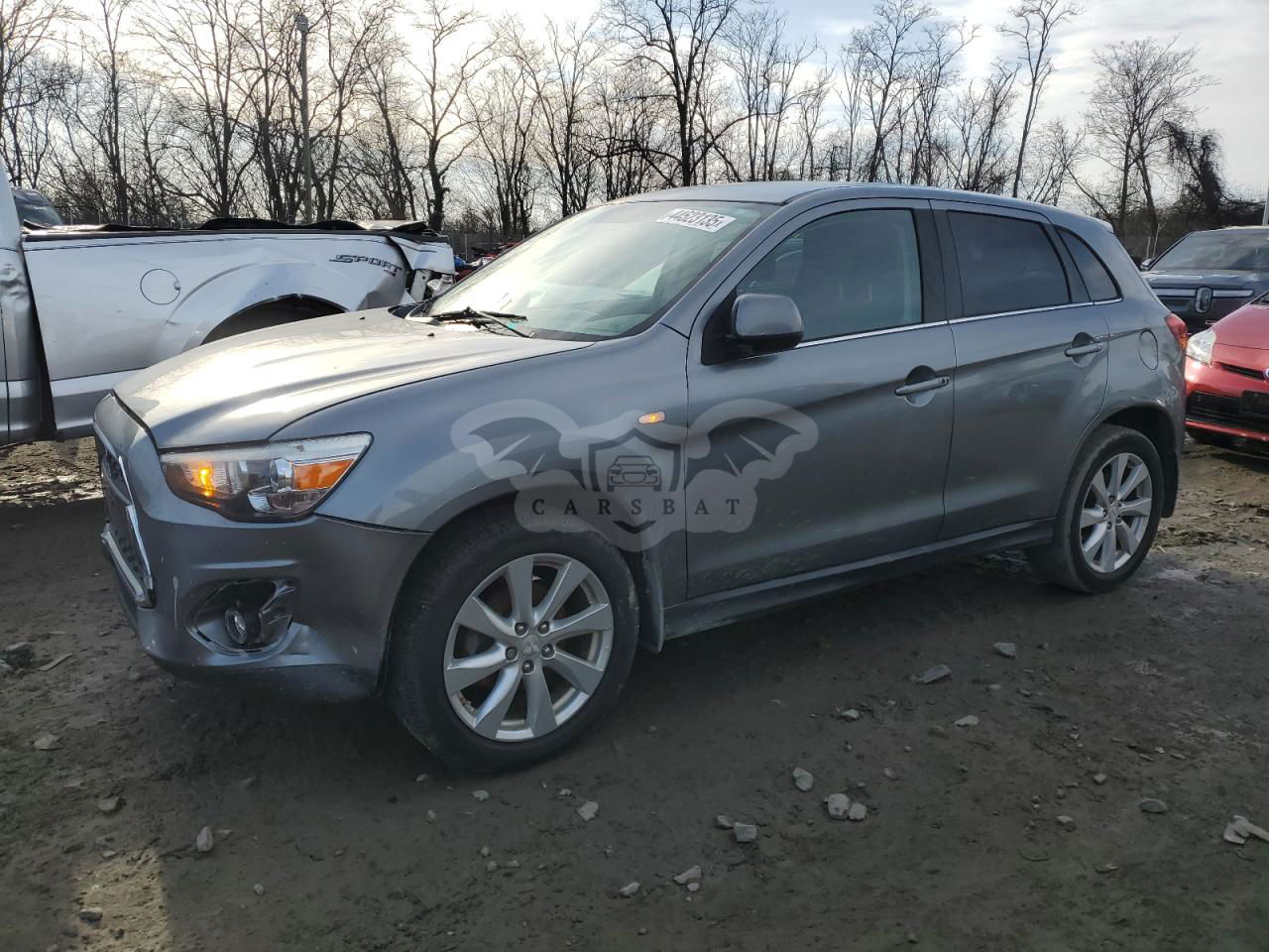 Mitsubishi Outlander SE 2.0L  4 2014