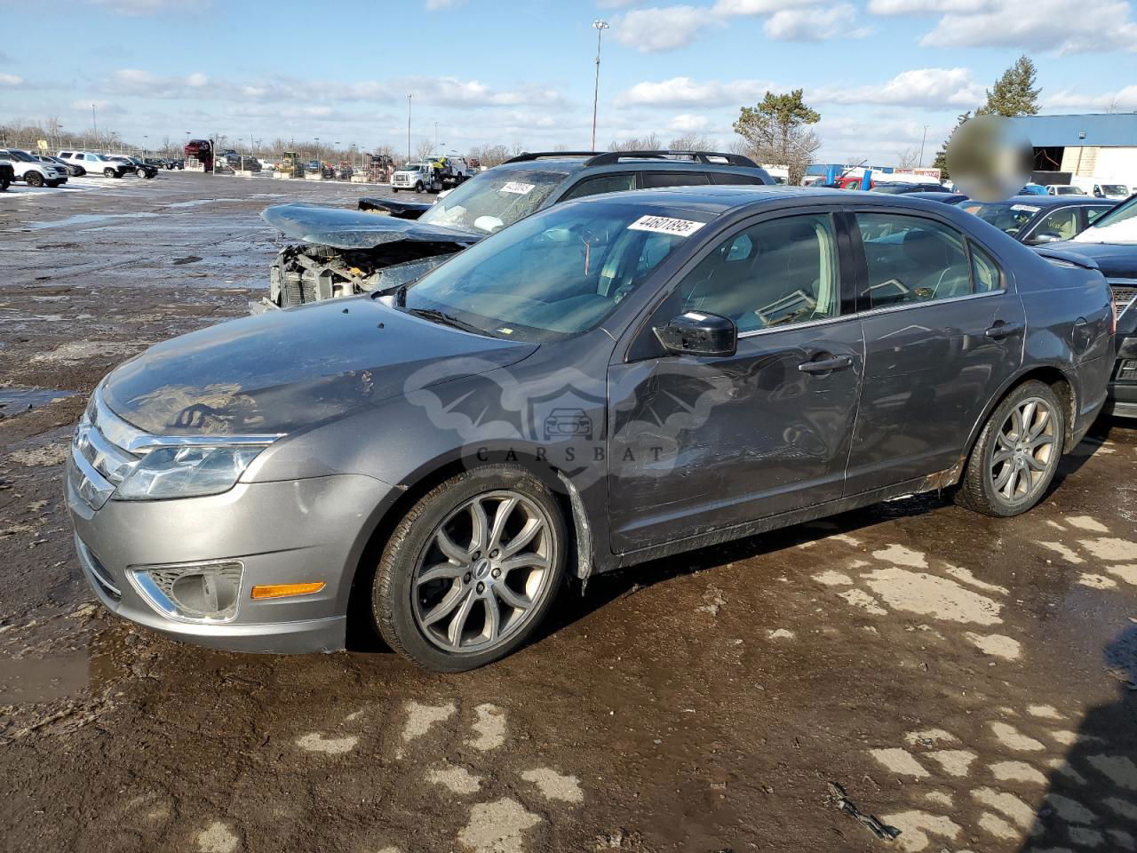 Ford Fusion SE 2.5L  4 2011