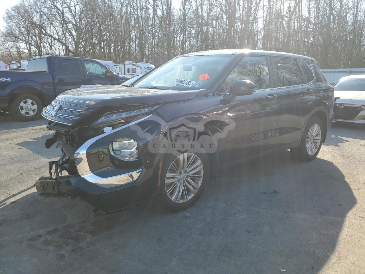 Mitsubishi Outlander ES 2.5L  4 2024