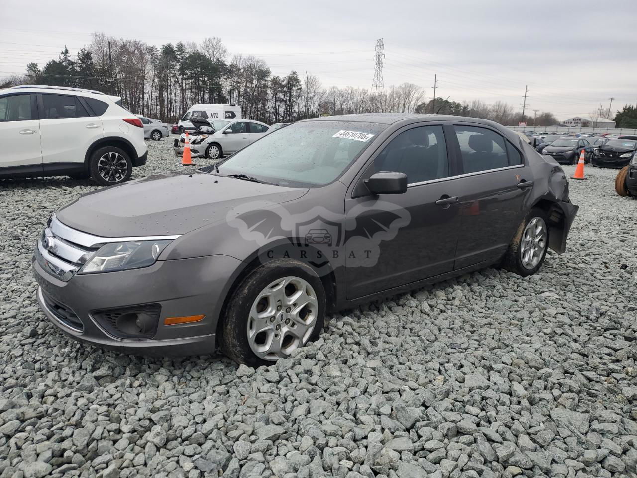 Ford Fusion SE 2.5L  4 2011