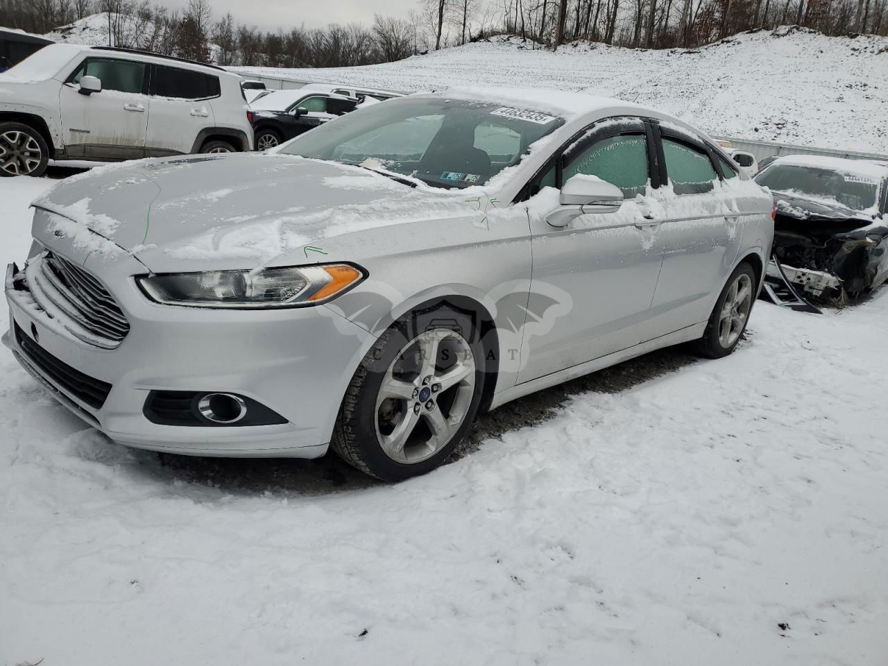 Ford Fusion SE 2.5L  4 2015