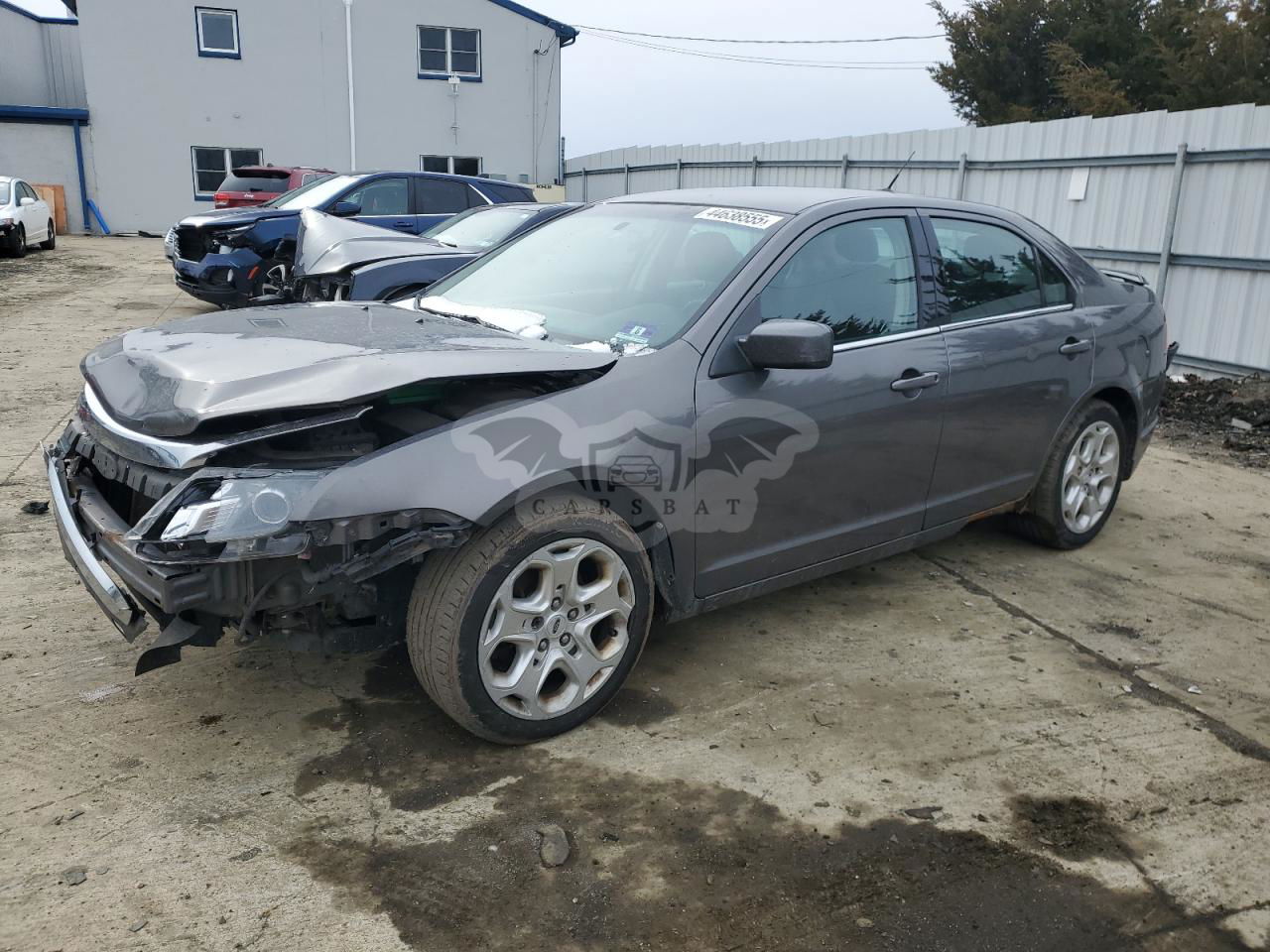 Ford Fusion SE 2.5L  4 2011
