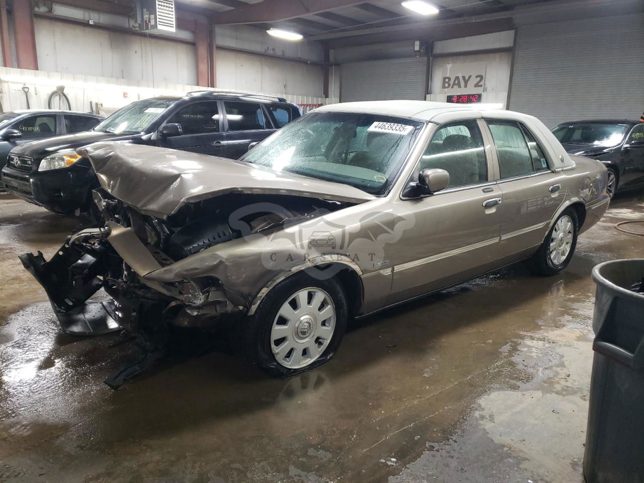 Mercury Grand Marquis LS 4.6L  8 2005