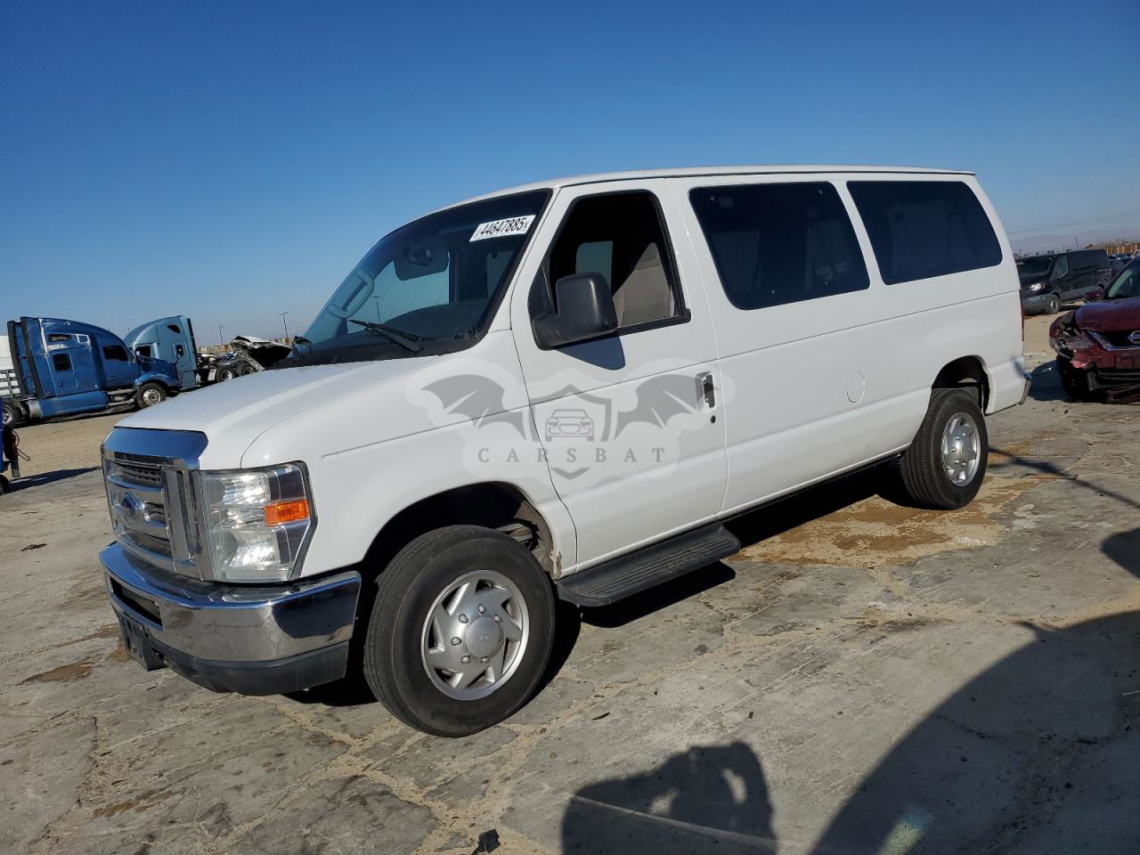 Ford Econoline E350 SUPER DUTY WAGON 5.4L  8 2013
