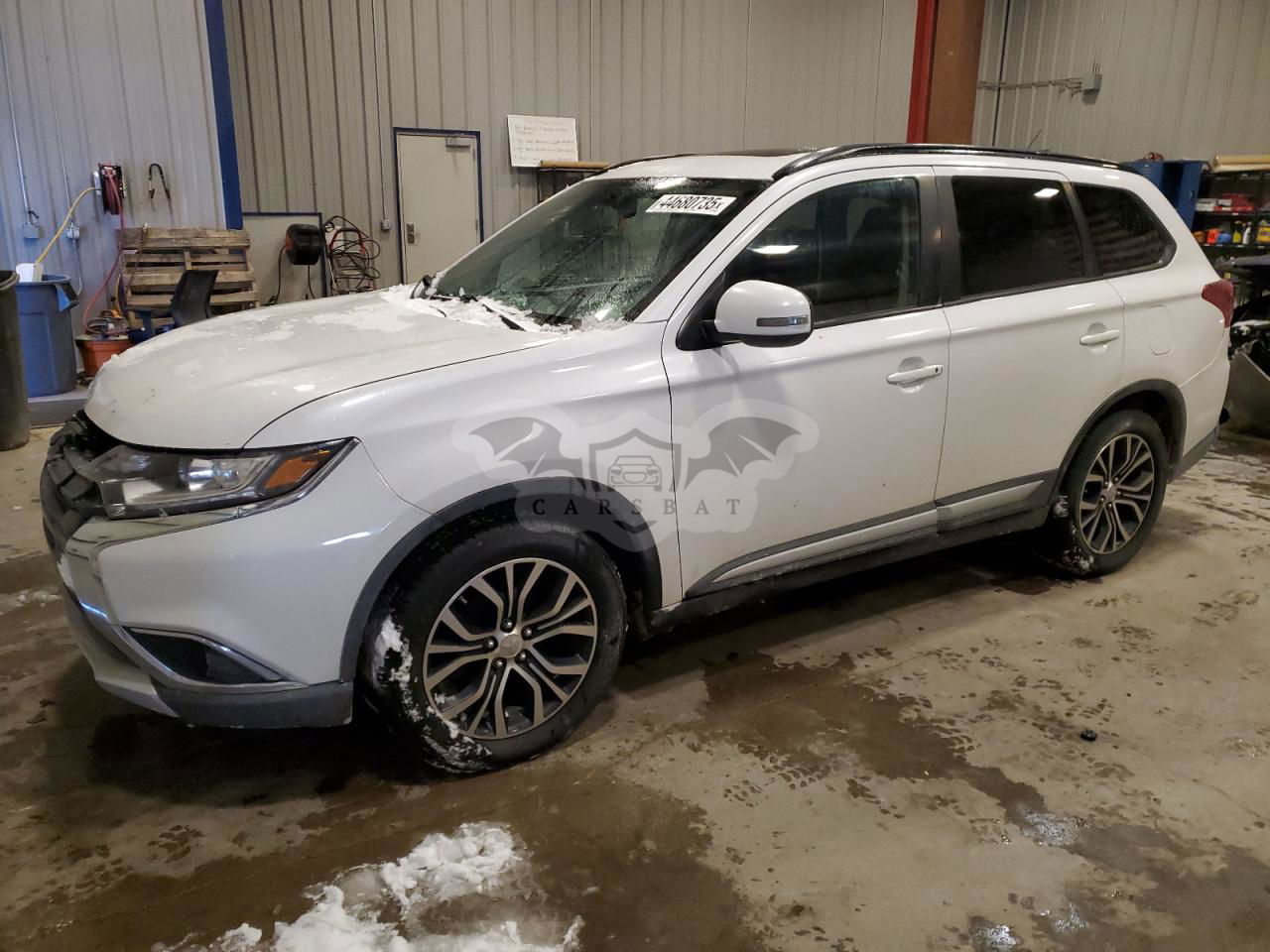 Mitsubishi Outlander SE 2.4L  4 2016