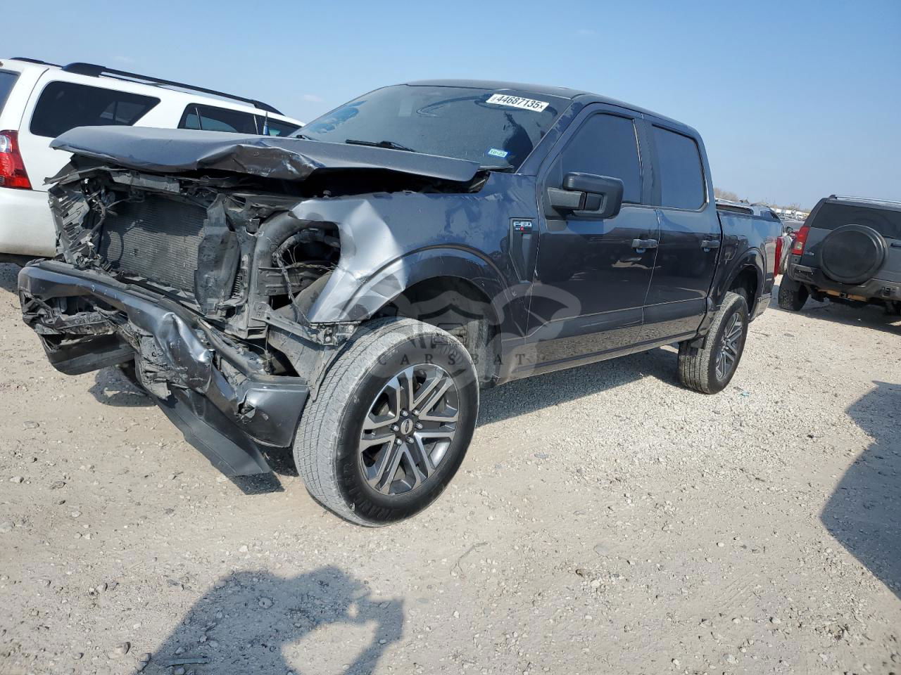 Ford F-150 SUPERCREW 5.0L  8 2021